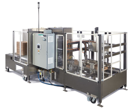 Tosca uses an Automatic RPC Erector, a fully automated machine for folding and unfolding crates that reduces labor costs and improves safety.