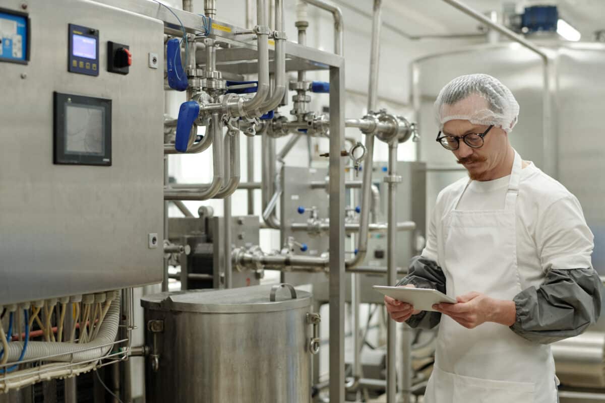Managing Operations in Food Processing Facility